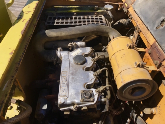 รถบดสั่นสะเทือน SAKAI TW350 เครื่อง ISUZU FROM JAPAN สนใจติดต่อ 063-9316985 ID LINE : 0639316985 ครับ