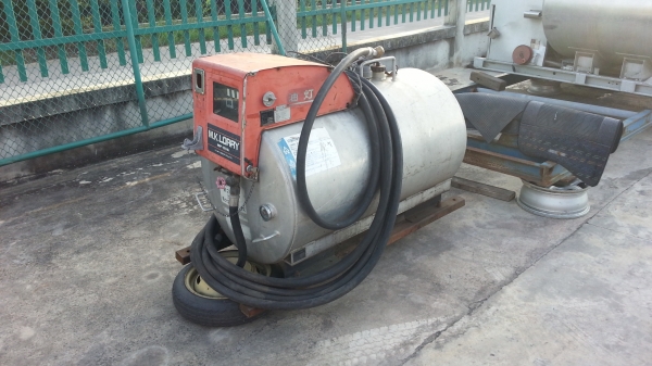 ขาย ถังน้ำมันอลูมิเนียมเก่าญี่ปุ่น ขนาด 450 ลิตร ไฟ DC 12 v