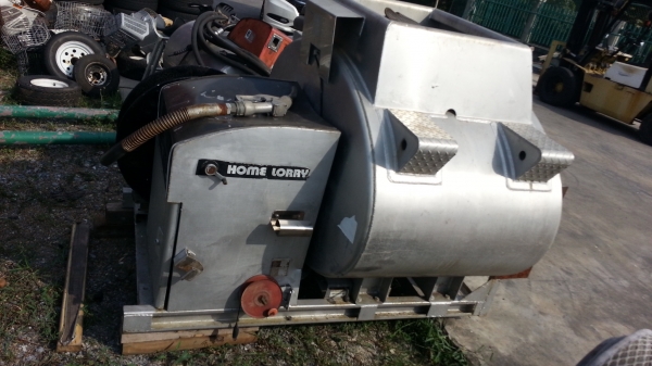 ขายถังน้ำมันอลูมิเนียมใบใหญ่ เก่าญี่ปุ่น ขนาดประมาณ 1,000 ลิตร 1.5 &times;1.9 เมตร ไฟ DC 12 V