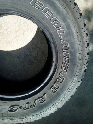 265/70R16 YOKOHAMA GEOLENDAR A/T-S เส้น ชุด 4 เส้น โทร 081-427-3941 ไอดีไลน์ 0814273941
