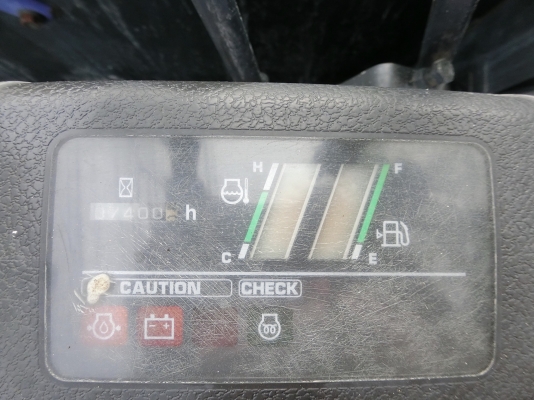 KOMATSU 40mr-1 ขนาดPC-40 <มีVDOให้ชม> รถเก่านอกแท้ มีเอกสารใบอินวอย☎️ติดต่อ 085-5632278 (ราคาต่อรองได้)