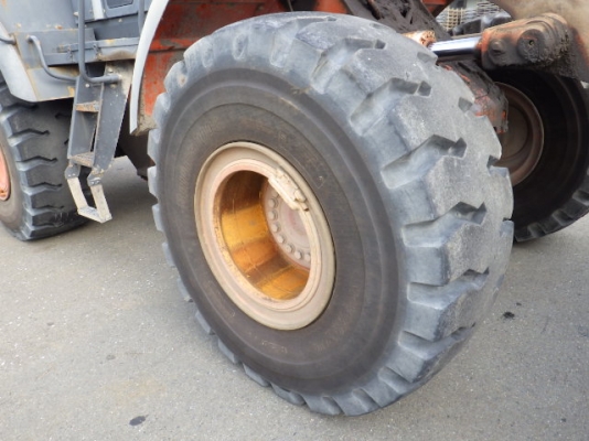 ขายรถตัก ยี่ห้อ HITACHI รุ่น ZW220