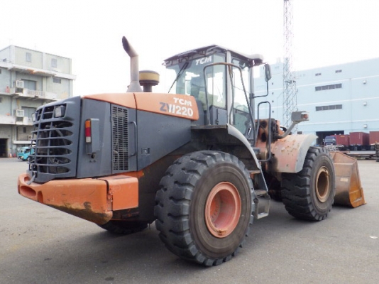 ขายรถตัก ยี่ห้อ HITACHI รุ่น ZW220