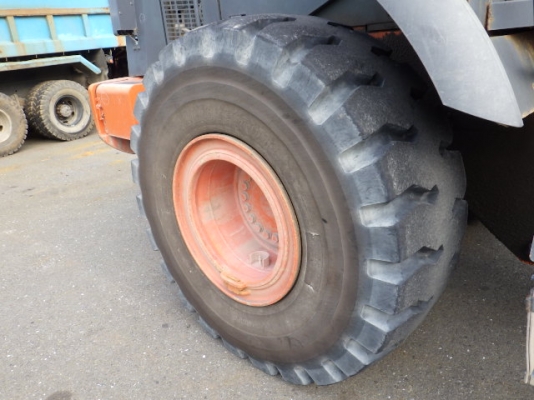 ขายรถตัก ยี่ห้อ HITACHI รุ่น ZW220