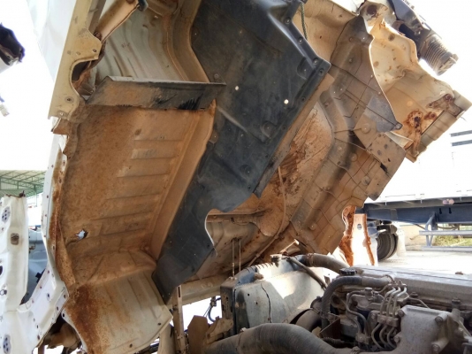 ขาย10ล้อสองเพลารถเกิดเหตุชนบนFM1JNRDปี47เกียร์อีตัน245แรงเครื่องติดดีราคาต่อรอง