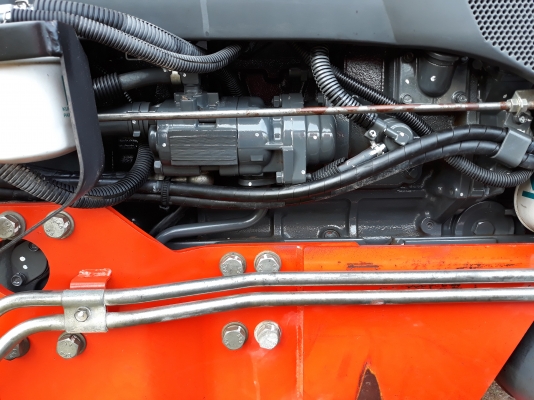 ขายรถไถL4708รถไร่ใบมีดผาล6พร้อมใช้ครับ