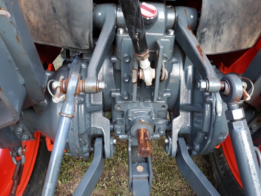 ขายรถไถL4708รถไร่ใบมีดผาล6พร้อมใช้ครับ