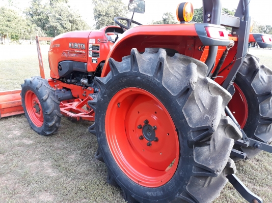 ขายรถไถL4708รถไร่ใบมีดผาล6พร้อมใช้ครับ