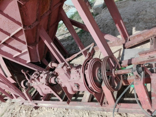 ขายเครื่องล้างทราย เหล็กหนา มีเกียร์พร้อมใช้งาน