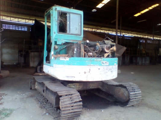 Komatsu 75 UU พร้อมตัวคีบไม้ เครื่องดี ช่วงล่างดี รถใช้งานปกติ