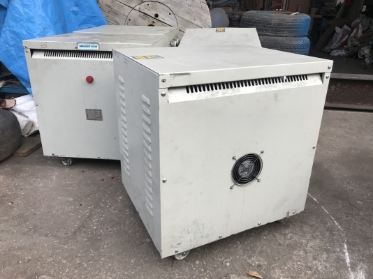 ( เหลือ 1 ตู้ครับ )ขายหม้อแปลงไฟฟ้า 20Kva ไฟเข้า 380V ไฟออก 200/220V ใช้คุมเครื่องจักรญี่ปุ่น สภาพสวยมาก พร้อมใช้งาน มี 5ตู้ครับ
