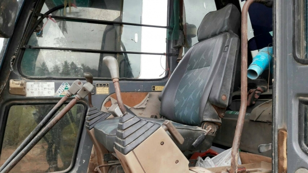 ขาย แบคโฮ KOBELCO SK60-3 เครื่องดี ปั้มดี ช่วงล่างเต็ม รถใช้งานอยู๋ เอกสารใบซื้อขาย