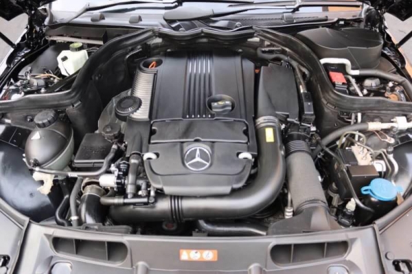 Benz C250 Cgi 1.8turbo ปี2011