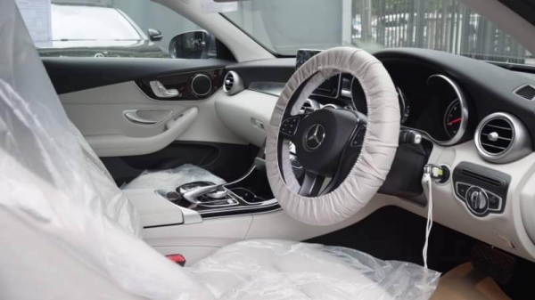 2017 Benz C250 Sport Coupe 9 เกียร์ 2017 Benz C250 Sport Coupe 9 เกียร์