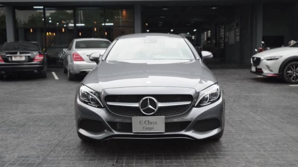 2017 Benz C250 Sport Coupe 9 เกียร์ 2017 Benz C250 Sport Coupe 9 เกียร์
