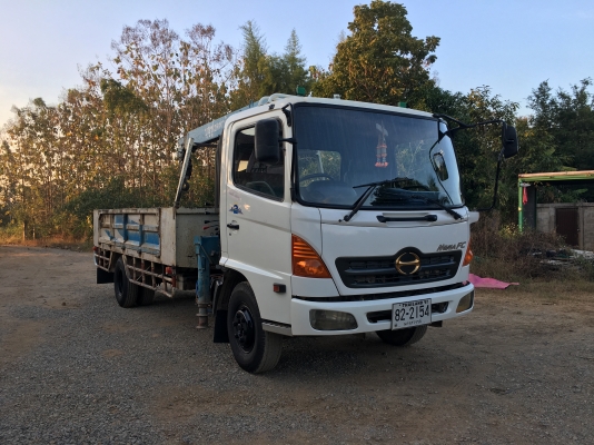 HINO MEGA 150 แรง ปี 47 ช่วงยาว 5.50 เมตร ติดเครน UNIC 3 ตัน สนใจ 089-8503558 เอ็กซ์แพร่