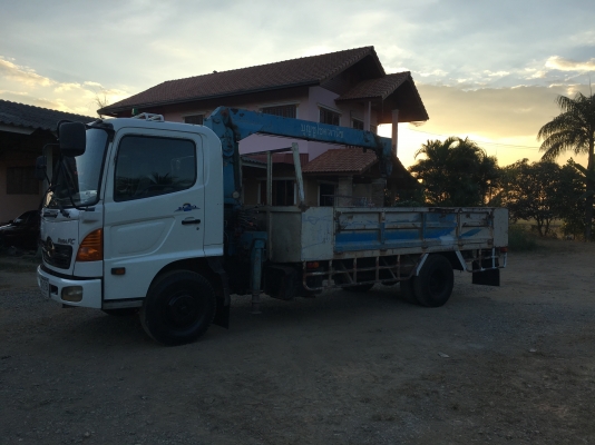 HINO MEGA 150 แรง ปี 47 ช่วงยาว 5.50 เมตร ติดเครน UNIC 3 ตัน สนใจ 089-8503558 เอ็กซ์แพร่