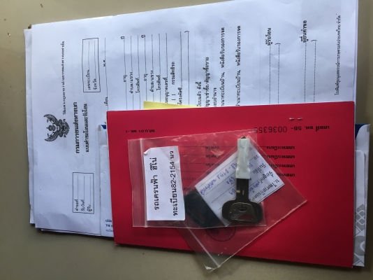 HINO MEGA 150 แรง ปี 47 ช่วงยาว 5.50 เมตร ติดเครน UNIC 3 ตัน สนใจ 089-8503558 เอ็กซ์แพร่