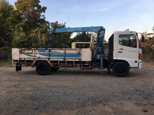 HINO MEGA 150 แรง ปี 47 ช่วงยาว 5.50 เมตร ติดเครน UNIC 3 ตัน สนใจ 089-8503558 เอ็กซ์แพร่