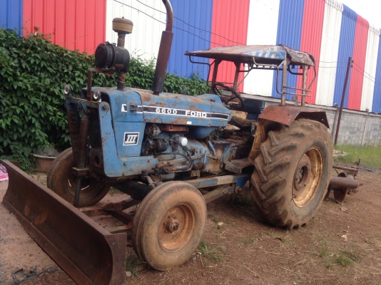 ขายรถไถFord68สภาพสวยพร้อมใช้ติดต่อ อ๊อฟ พิจิตร 086-737-9991