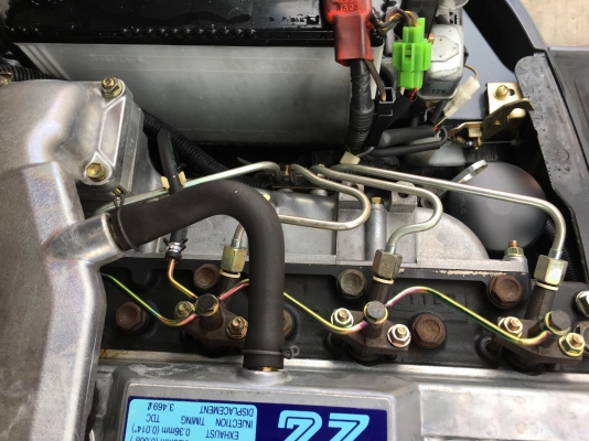 ขายรถโฟล์คลิฟท์ตักยางพาราตักทะลายปาล์ม