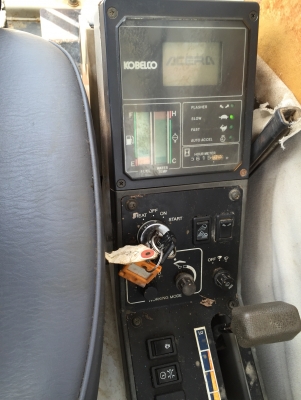 ขายค่ะ รถขุด KOBELCO SK 120-1 มาคทรี ปลายอาร์ทพิเศษค่ะ