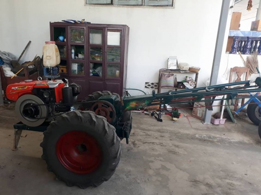 โครงรถไถนา