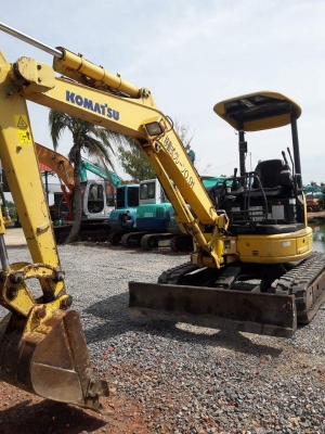 มาใหม่จ้า...KOMATSU PC35MR-2  เก่าญี่ปุ่นแท้  สภาพสวย  4,XX  ชั่วโมง  เดิมๆๆ  ยังไม่เคยใช้งานในไทย  ลองระบบกันได้ทุกวัน โทร  089-3818694  ดวงนภา
