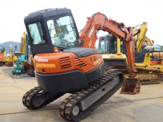 ZX55UR  รุ่นใหม่เก่าญี่ปุ่นแท้ตู้เก๋งมีแอรพร้อมสวยงามจริงๆ