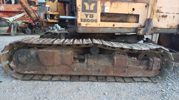 แบคโฮเก่านอก