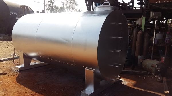 ขาย ถังน้ำ ถังน้ำมัน 5000ลิตร หนา 6มิล พร้อมทาสี ล้างข้างใน สวยค่ะ