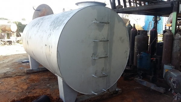 ขาย ถังน้ำ ถังน้ำมัน 5000ลิตร หนา 6มิล พร้อมทาสี ล้างข้างใน สวยค่ะ