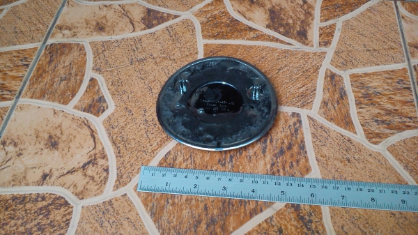 โลโก้ VW แท้ แบบโลหะ ตัวใหญ่