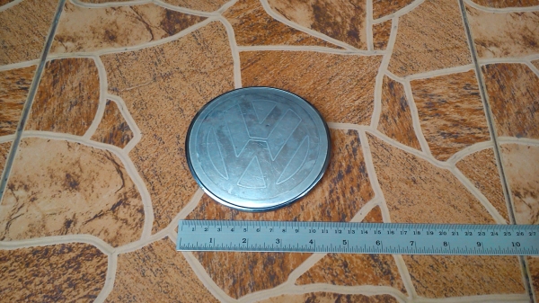 โลโก้ VW แท้ แบบโลหะ ตัวใหญ่