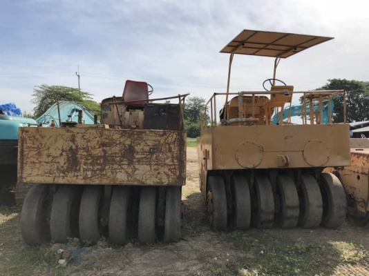 รถบด KAWAZAKI KR15