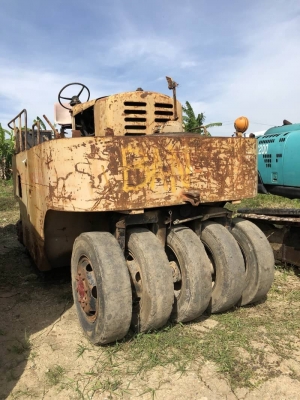 รถบด KAWAZAKI KR15