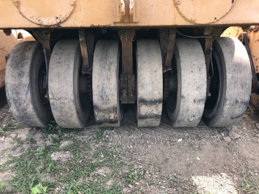 รถบด KAWAZAKI KR15