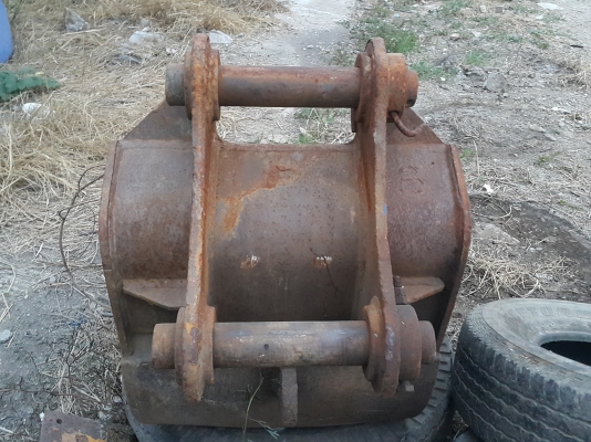 ส่งลูกค้า จ.แพร่ เรียบร้อยแล้ว บุ้งกี๋ CAT E120 ขายพร้อมสลัก บุ้งกี๋ขุดวางท่อ ของเก่านอกนำเข้า ยังไม่เคยใช้งานในไทย