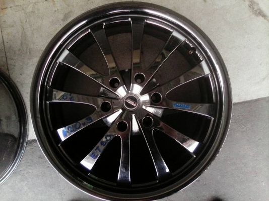 ขอบ20นิ้ว6รู ชุดนี้ ราคา 7900 บาท