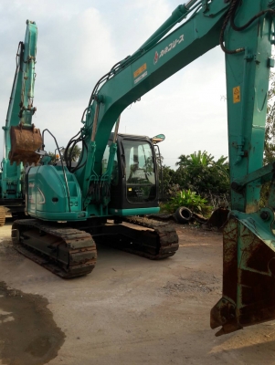 มาใหม่ค่ะ. KOBELCO SK135SR-2  YY05  ปี 2008  เก่าญี่ปุ่นแท้  4,XXX  ชั่วโมง  มีลายแย๊ก  เครื่องปั๊มดี  สภาพสดมากๆๆ  ลองระบบกันได้ทุกวัน  โทร 089-3818694  ดวงนภา