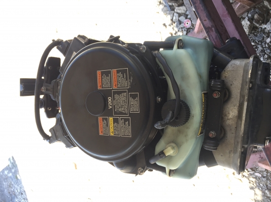 ขายเครื่อง Mercury 200 Hp