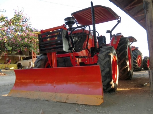 ขายM7040 อุปกรณ์ 2 ชิ้น ใบดันหน้า+ผาน7 ราคา400000฿ มีบริการจัดส่ง สนใจสอบถาม????????0906910337 ????#ร้านส.เจริญแทรกเตอร์ ????พิกัดบ้านหนองอ้อ  ต .ชุมแสงสงคราม อ.บางระกำ จ.พิษณุโลก