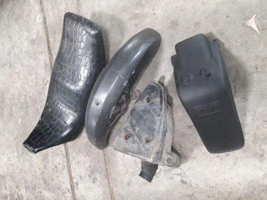 ขายอะไหล่RXZ135 ขาย1000ให้ทั้งกองเลยครับ สนใจ0879201570 ครับ ขายอะไหล่RXZ135 ขาย1000ให้ทั้งกองเลยครับ สนใจ0879201570 ครับ