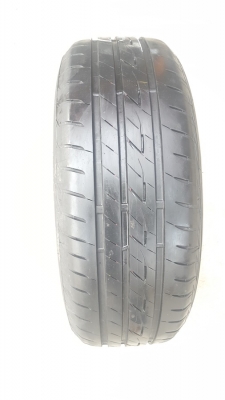 ขายยาง215/60/16 ปี 15 BRIDGESTONE EP200 4 เส้น