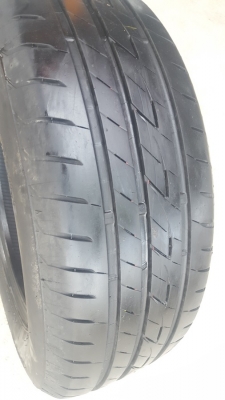 ขายยาง215/60/16 ปี 15 BRIDGESTONE EP200 4 เส้น