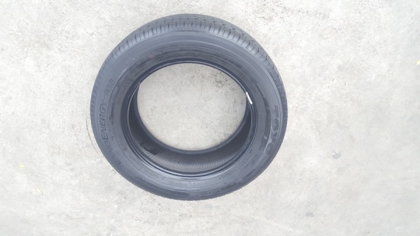 ขายยาง205/60/16 ปี 3914 TOYO 4 เส้น