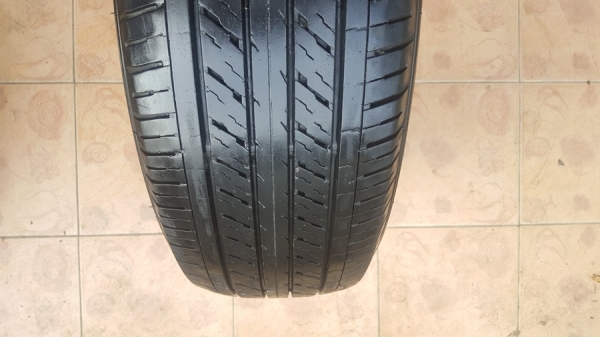 ขายยาง215/65/16 ปี 0217 DUNLOP LT37 4 เส้น ขายยาง215/65/16 ปี 0217 DUNLOP LT37 4 เส้น