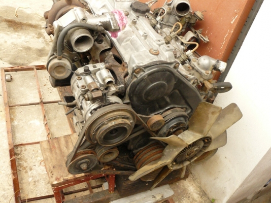 ขายด่วน เครื่องยนต์ดีเซล Toyota 2 L 2.45 เทอร์โบ