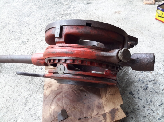 ต๊าปเกลียว virax MADE IN FRANCE ขนาด 4 นิ้ว