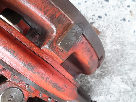 ต๊าปเกลียว virax MADE IN FRANCE ขนาด 4 นิ้ว